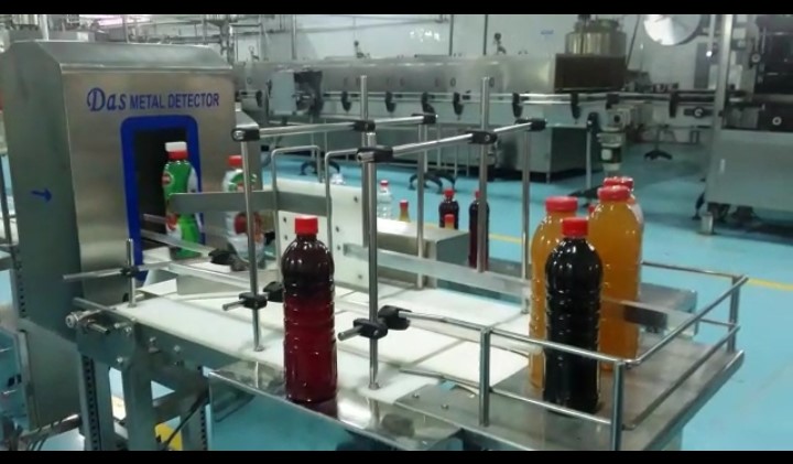Conveyor Metal Detector with Rejection (Plastic bottles / Glass bottles)