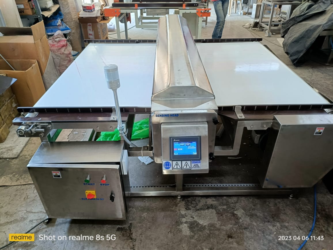 Conveyor Metal Detector (Cookies / Biscuits)